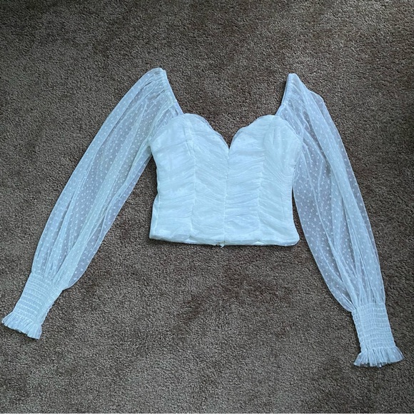 *NEW* White Mesh Crop Top - Picture 1 of 5